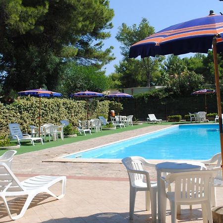 Camping Village Vieste Marina Esterno foto